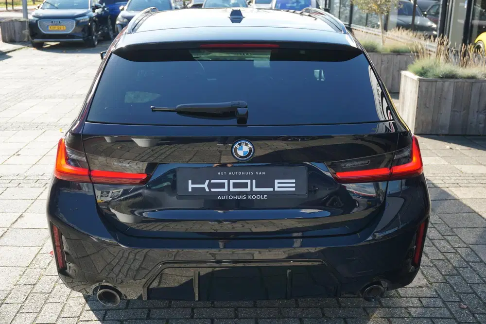 BMW 3-serie 320e High Executive uit 2023, foto 8