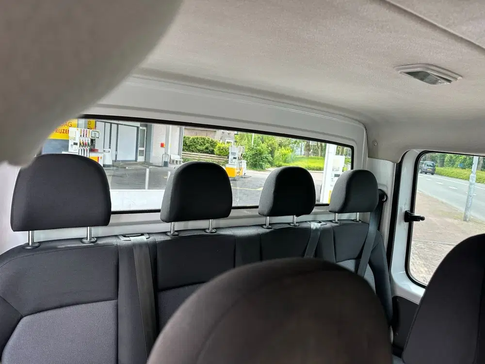 Volkswagen Crafter 35 2.0 TDI L3 DC uit 2020, foto 10