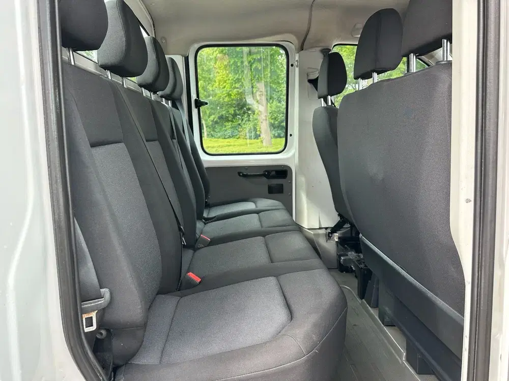 Volkswagen Crafter 35 2.0 TDI L3 DC uit 2020, foto 11