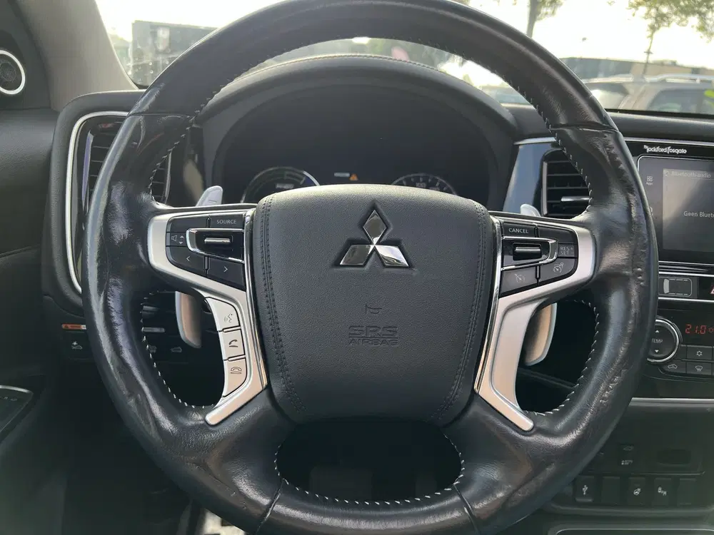 Mitsubishi Outlander 2.4 PHEV Instyle+ uit 2019, foto 11