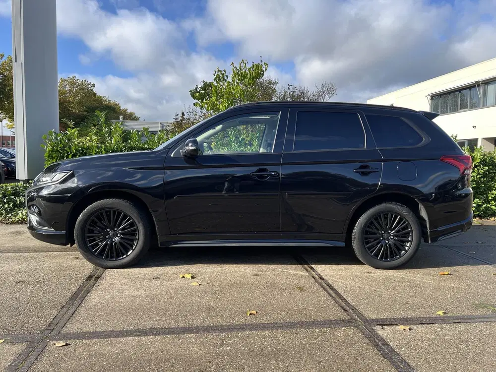 Mitsubishi Outlander 2.4 PHEV Instyle+ uit 2019, foto 9