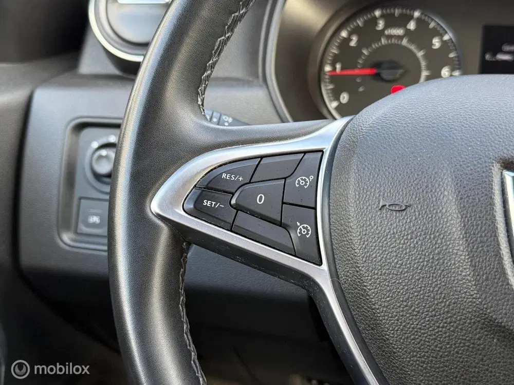 Dacia Duster 1.0 TCe Bi-Fuel uit 2021, foto 11