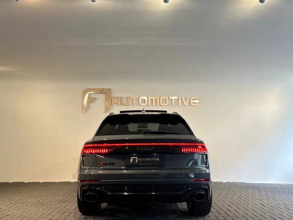 Audi RS Q8 4.0 TFSI quattro Pano uit 2022, foto 11
