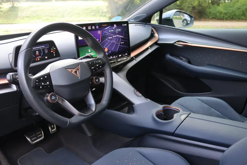 Cupra Tavascan VZ Adrenaline 82 kWh 340PK Pano uit 2024, foto 10