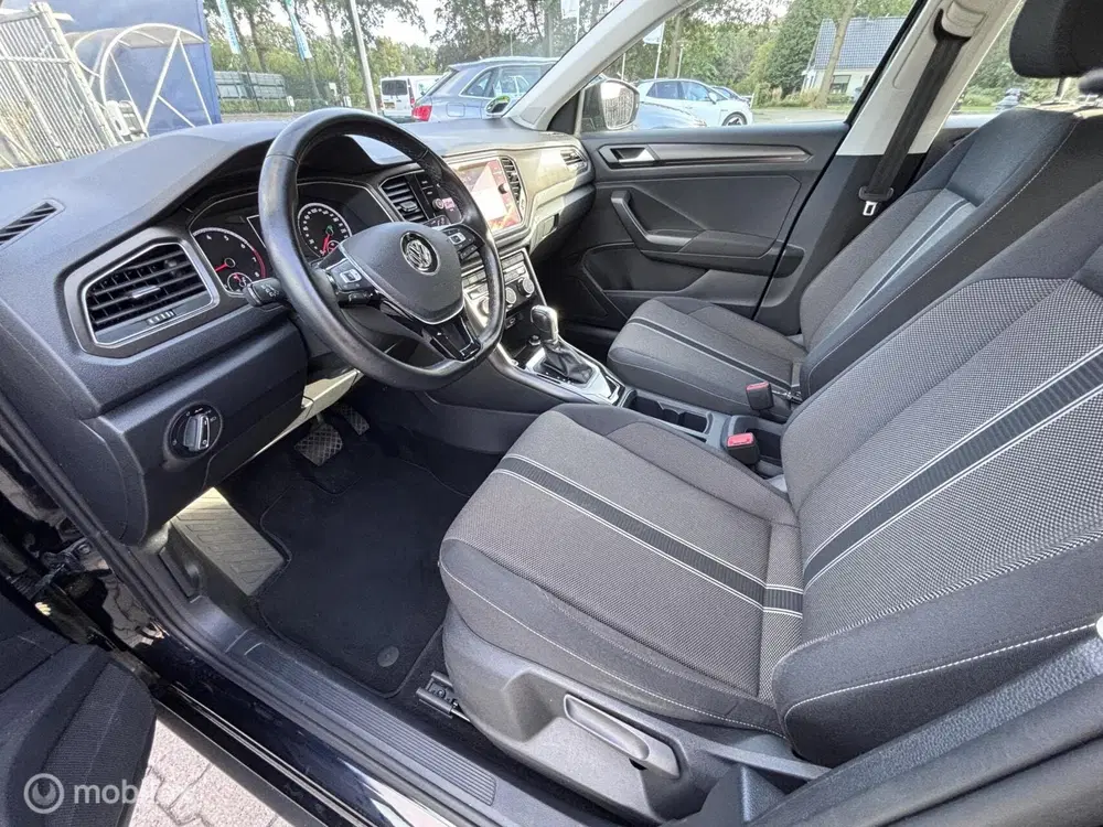 Volkswagen T-Roc 1.5 TSI Style Busines uit 2019, foto 7
