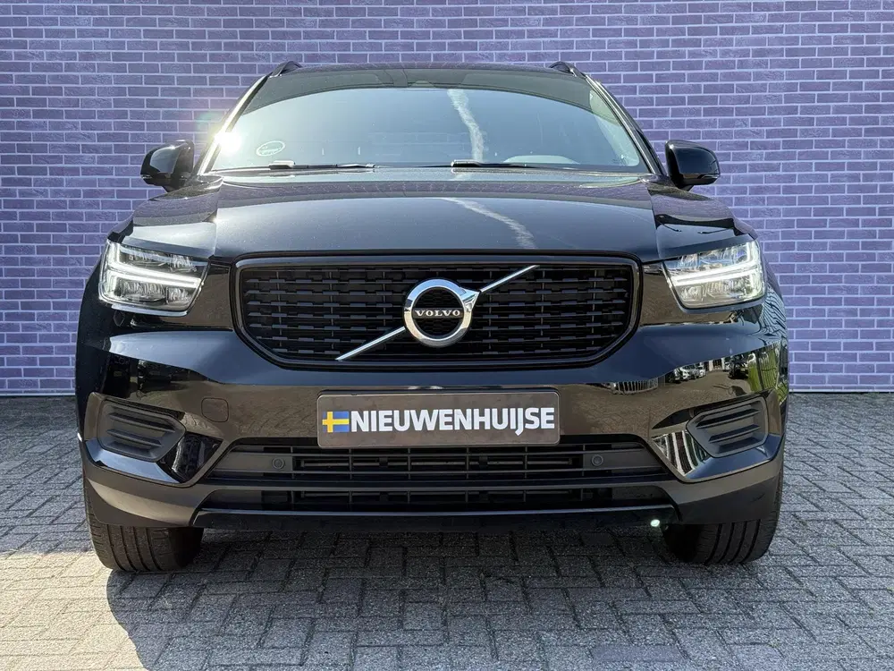 Volvo XC40 1.5 T2 R-Design uit 2022, foto 8