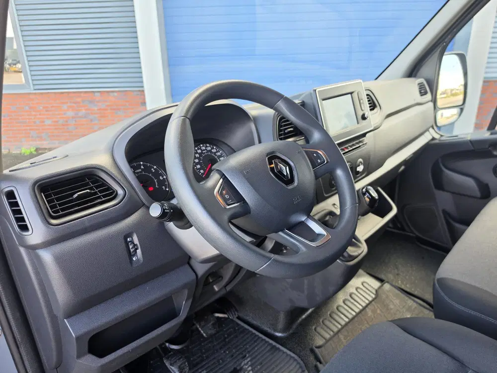 Renault Master T35 2.3 dCi 180 L3H2 Energy uit 2021, foto 13