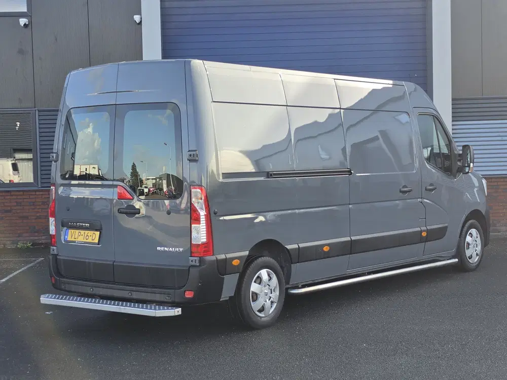 Renault Master T35 2.3 dCi 180 L3H2 Energy uit 2021, foto 4