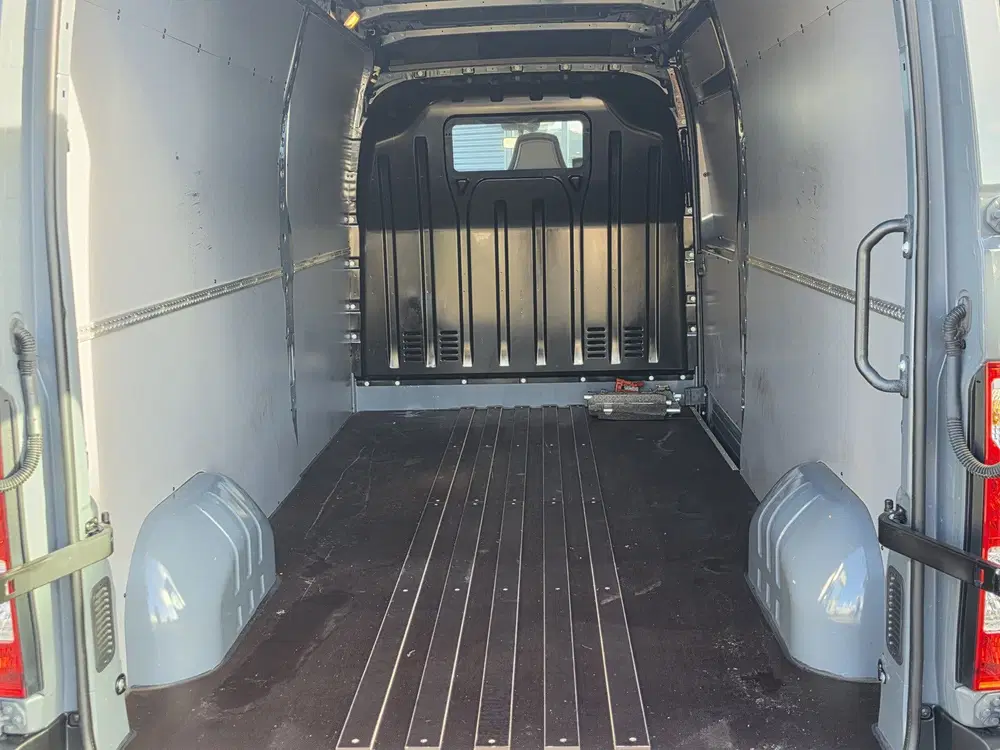 Renault Master T35 2.3 dCi 180 L3H2 Energy uit 2021, foto 8