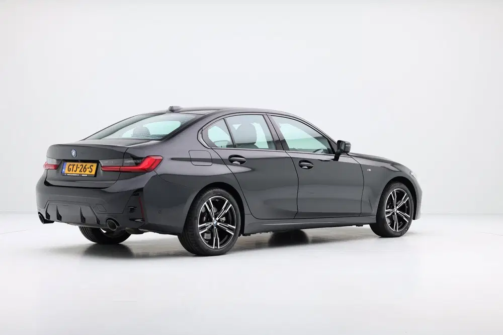 BMW 3-serie 320e M Sport Aut. Leer uit 2024, foto 3