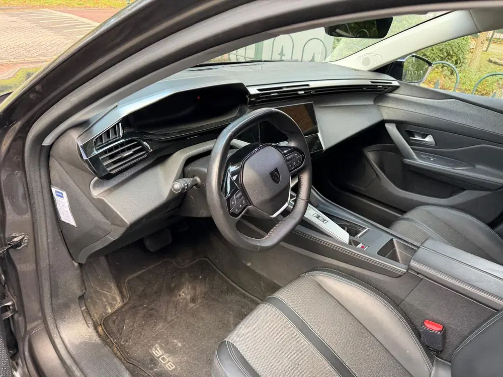 Peugeot 308 1.2 PureTech Allure Pack Business Distribu uit 2022, foto 14