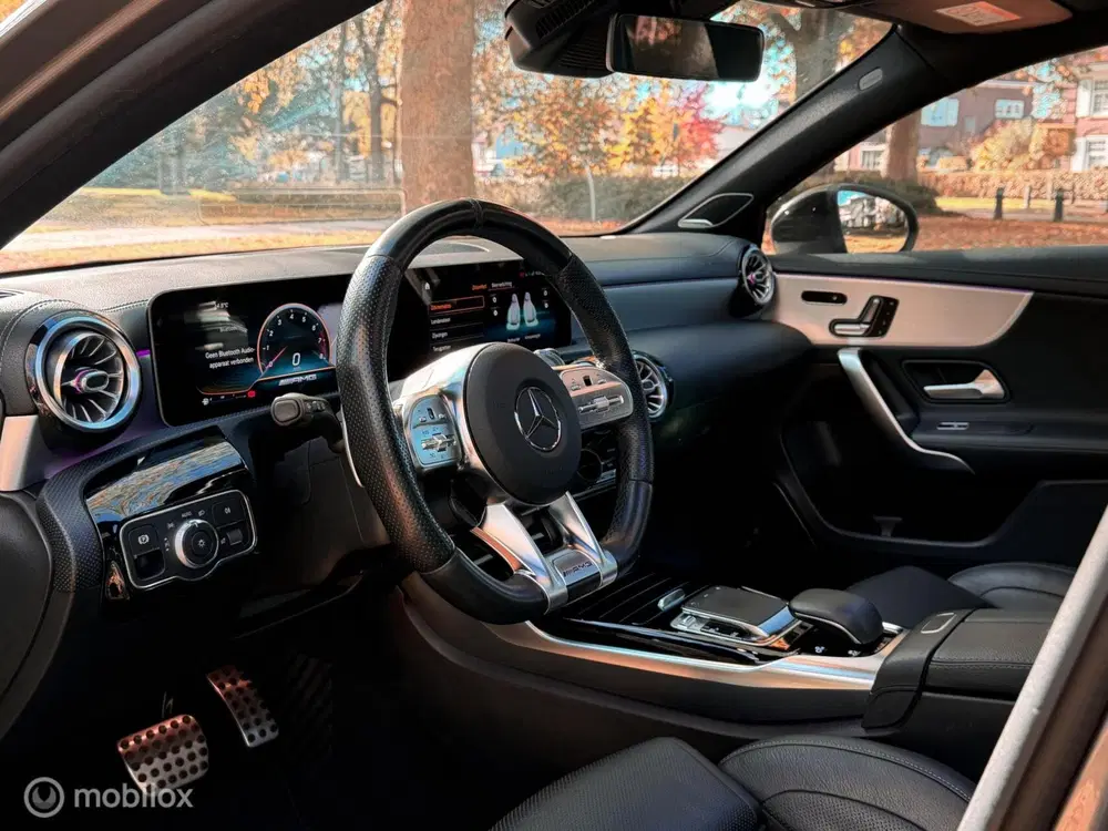 Mercedes-Benz A-Klasse Mercedes A-klasse AMG 35 4MATIC uit 2019, foto 12