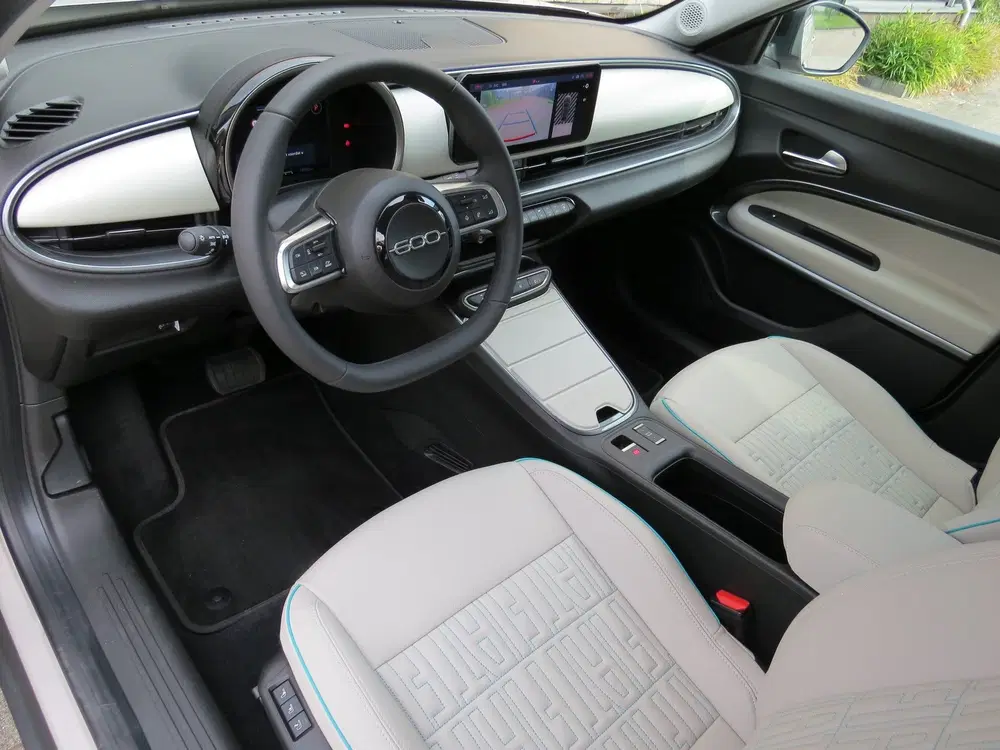 Fiat 600e La Prima 54 kWh *Full option *Leder *Stoel uit 2025, foto 15