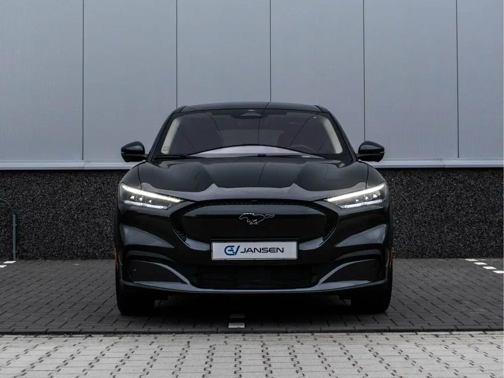 Ford Mustang Mach-E Extended RWD 98 kWh uit 2022, foto 3