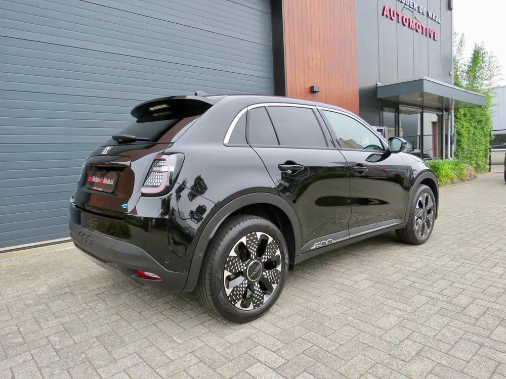 Fiat 600e La Prima 54 kWh *Full option *Leder *Stoel uit 2025, foto 10