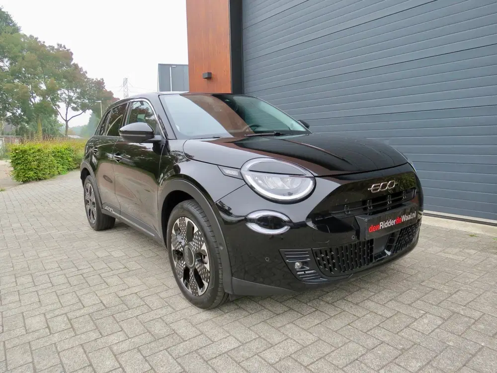 Fiat 600e La Prima 54 kWh *Full option *Leder *Stoel uit 2025, foto 13