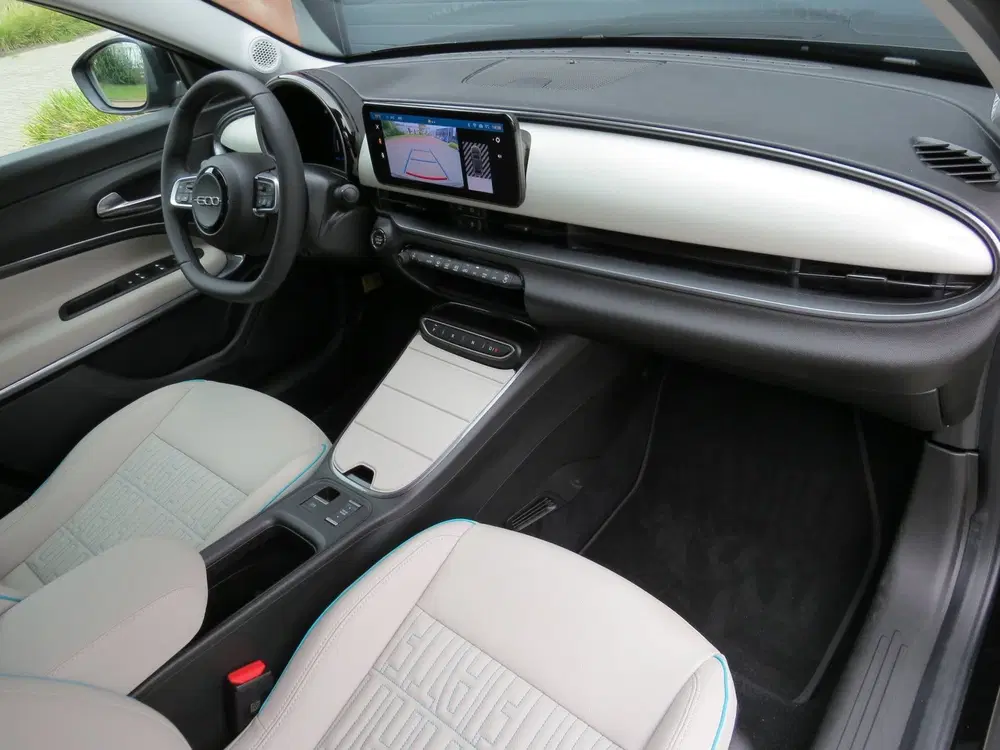 Fiat 600e La Prima 54 kWh *Full option *Leder *Stoel uit 2025, foto 3