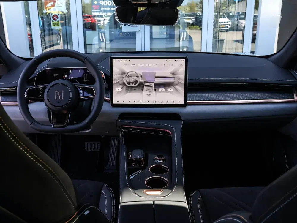 Zeekr 001 RWD Long Range Business Edition 100 kWh 62 uit 2026, foto 2
