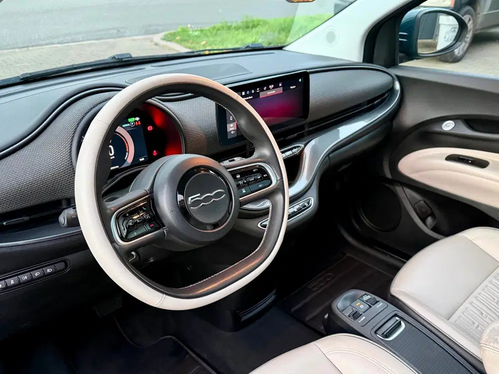 Fiat 500e La Prima 42 kWh uit 2020, foto 15