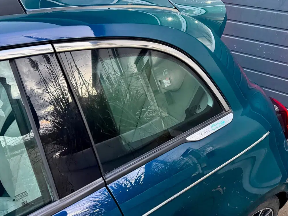 Fiat 500e La Prima 42 kWh uit 2020, foto 5