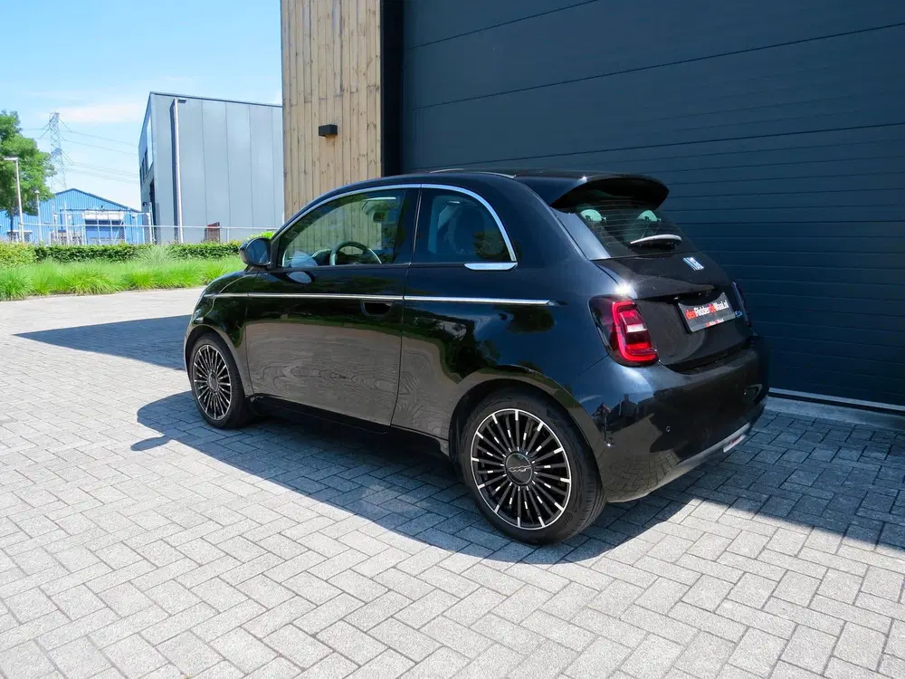 Fiat 500e 3+1 La Prima 42 kWh *Extra deur *Acc *Luxe uit 2024, foto 5