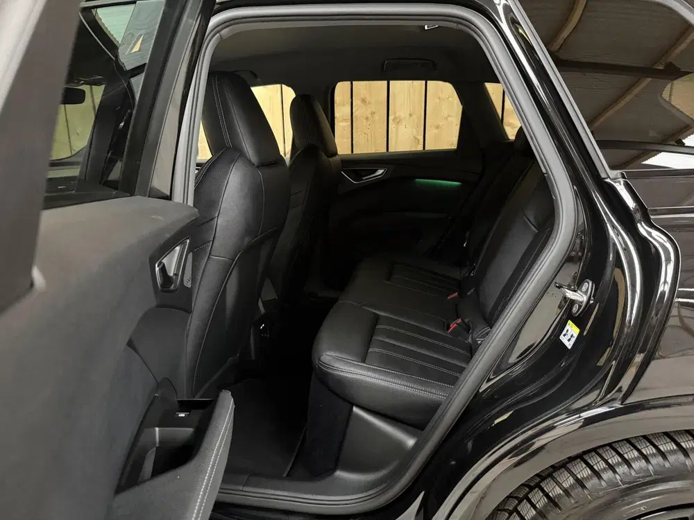 Audi Q4 e-tron 40 Launch edition Advanced Plus 77 kWh SoH uit 2022, foto 15