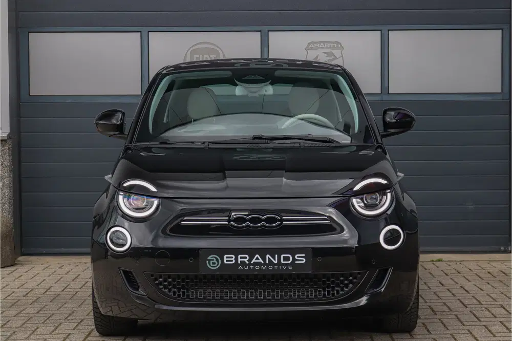Fiat 500e La Prima 42 kWh 1e eig Vol opties 118pk Ga uit 2022, foto 6