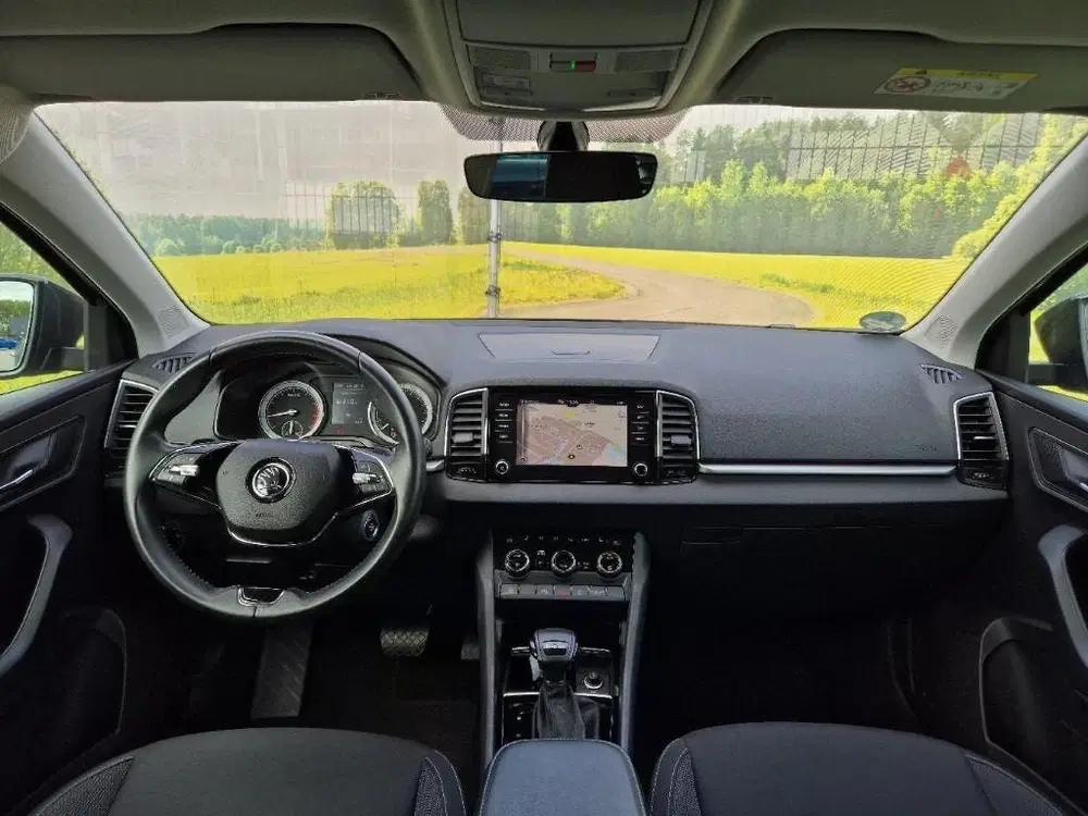 Skoda Karoq 1.5 TSI ACT Business Edition Automaat uit 2023, foto 2