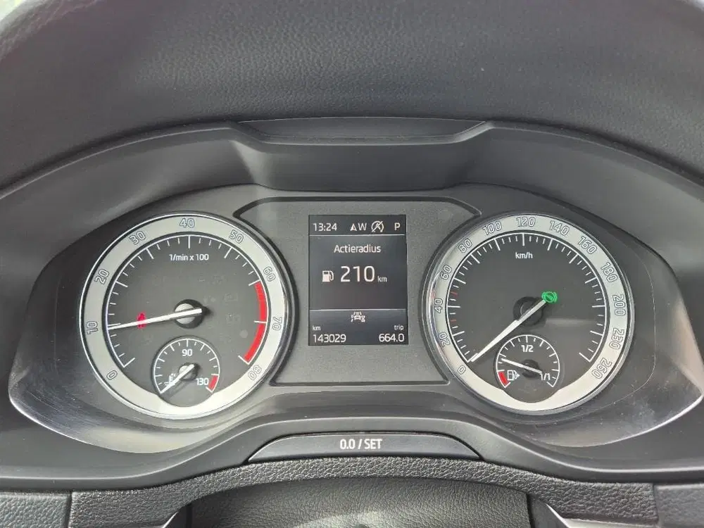 Skoda Karoq 1.5 TSI ACT Business Edition Automaat uit 2023, foto 6