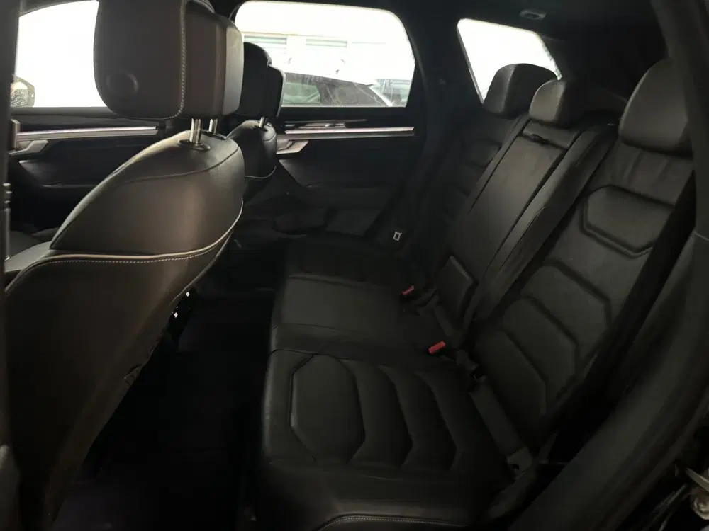 Volkswagen Touareg 3.0 TSi e-Hybrid 4M R Pano uit 2022, foto 14
