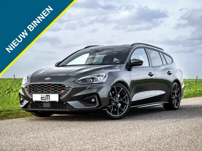 Ford Focus Wagon 2.3 ST 280Pk MK4 Trekhaak uit 2019