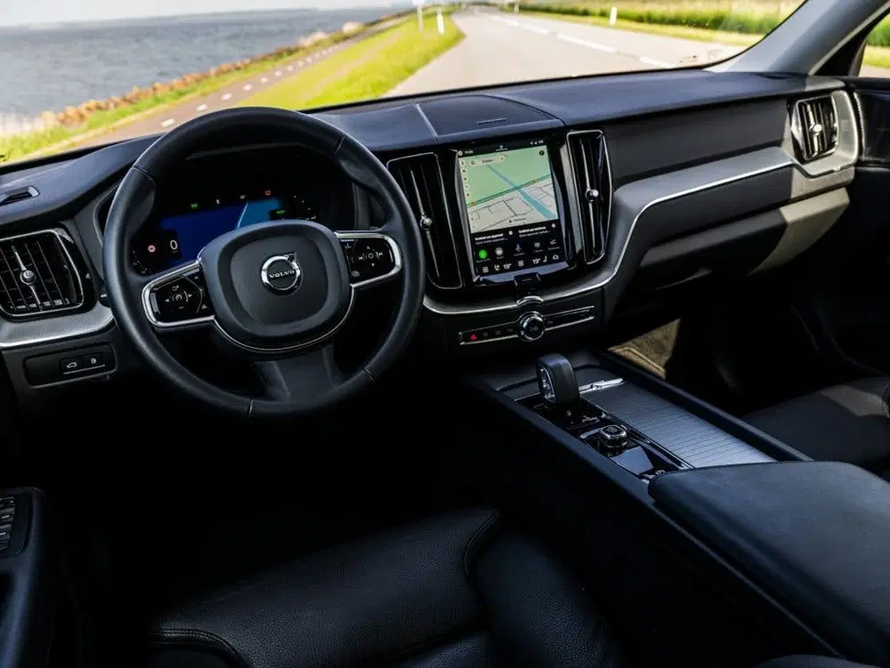 Volvo XC60 2.0 T8 PHEV AWD Polestar Pano Trekhaak ACC uit 2024, foto 9