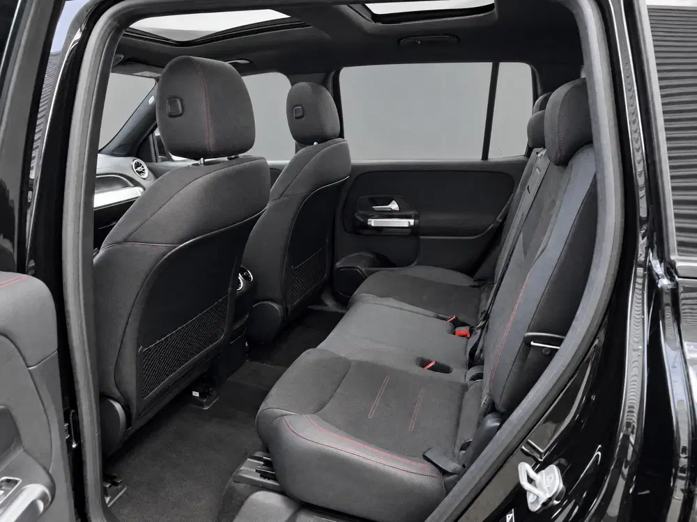 Mercedes-Benz EQB 250+ Business Edition 7p. 71 kWh uit 2024, foto 8