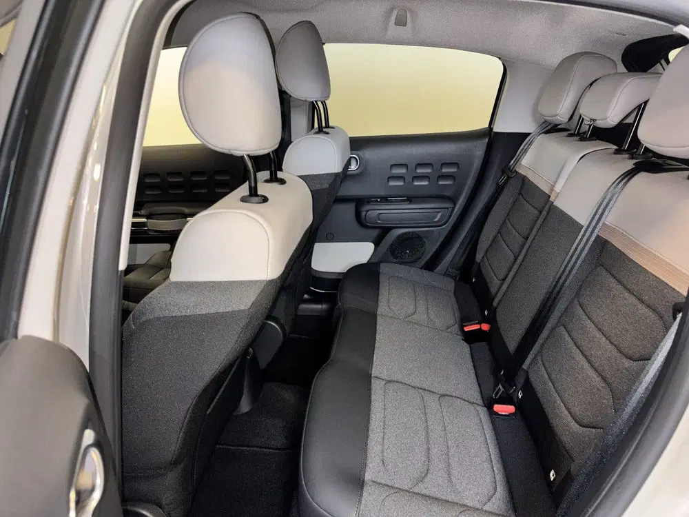 Citroën C3 PT 82 Shine 17" uit 2022, foto 15