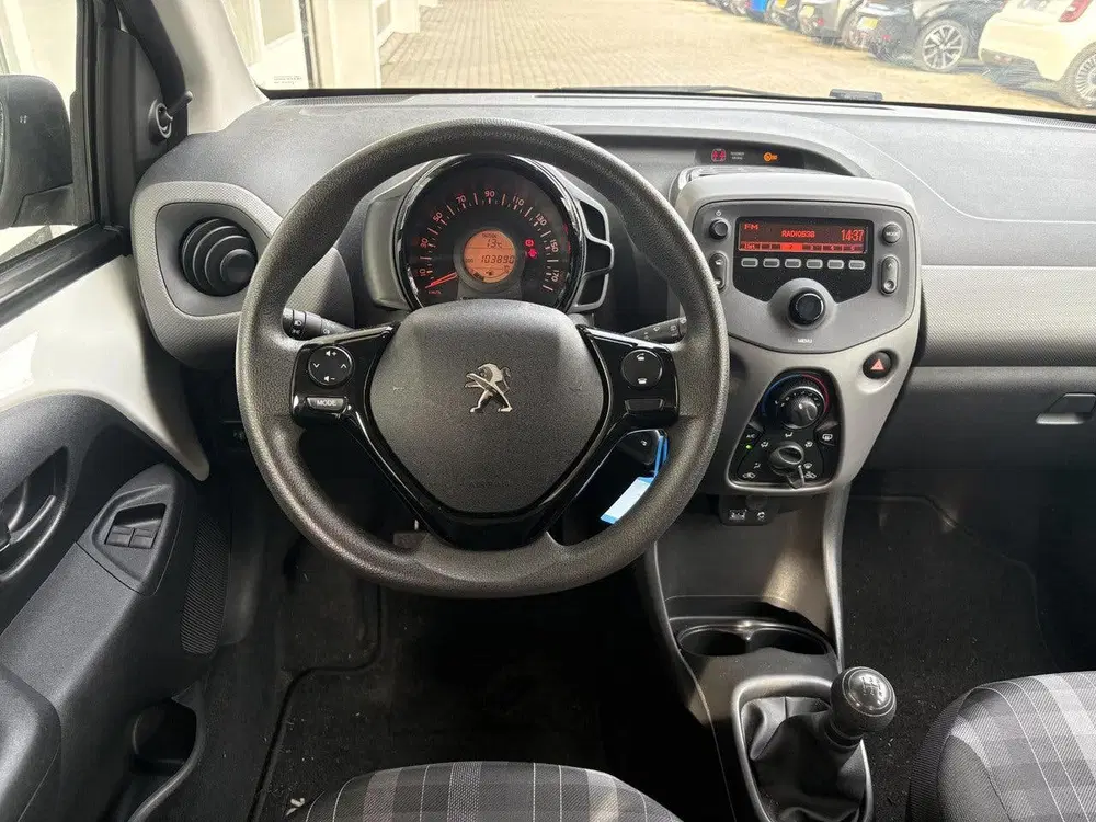 Peugeot 108 1.0 e-VTi Active 5-drs uit 2019, foto 6
