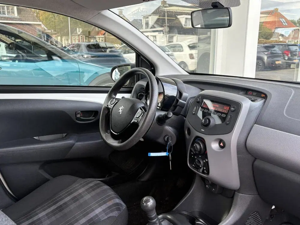 Peugeot 108 1.0 e-VTi Active 5-drs uit 2019, foto 9