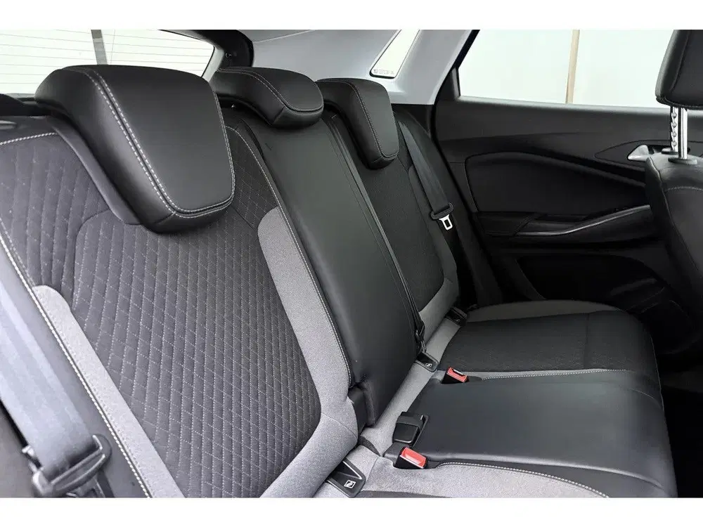 Opel Grandland 1.2 Turbo Elegance 130 PK Automaat uit 2021, foto 14