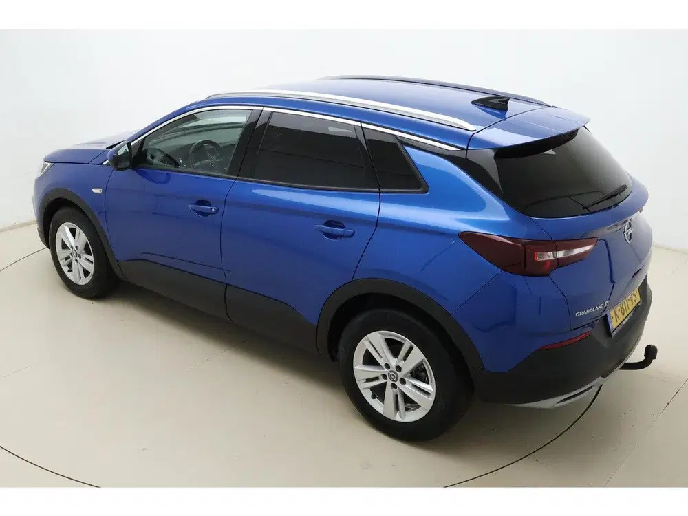 Opel Grandland 1.2 Turbo Elegance 130 PK Automaat uit 2021, foto 4