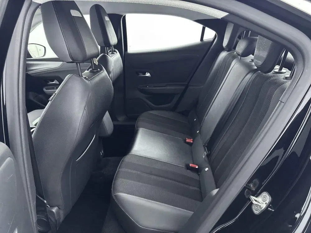 Opel Mokka Elegance 50kWh uit 2022, foto 13