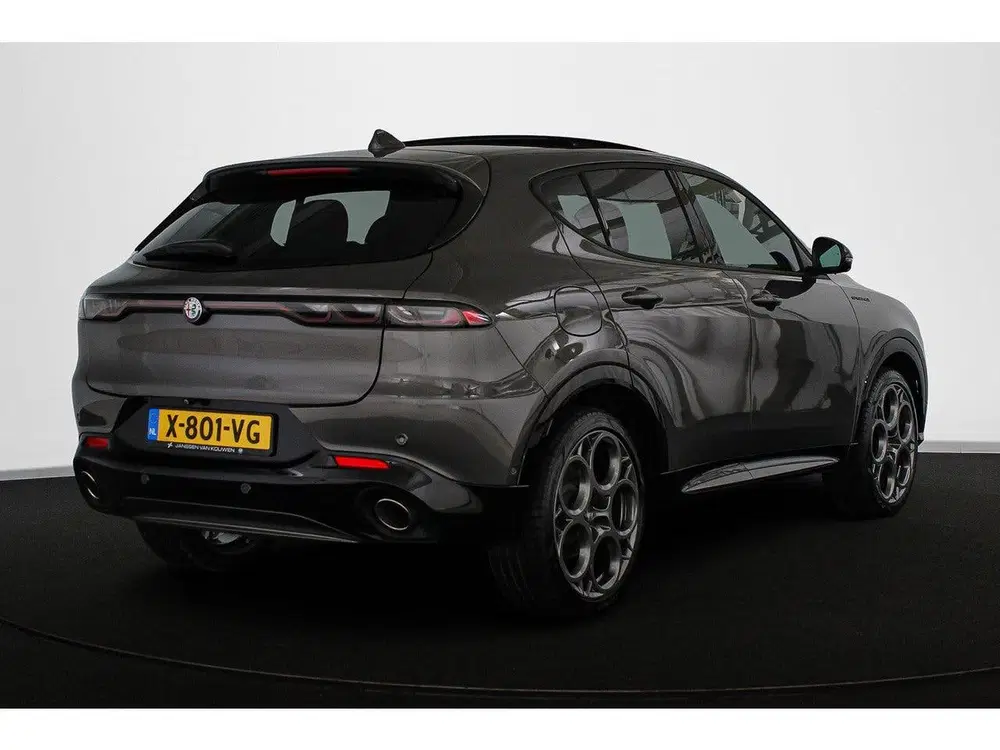 Alfa Romeo Tonale 1.3T PHEV Edizione Speciale Panoramadak Le uit 2024, foto 3