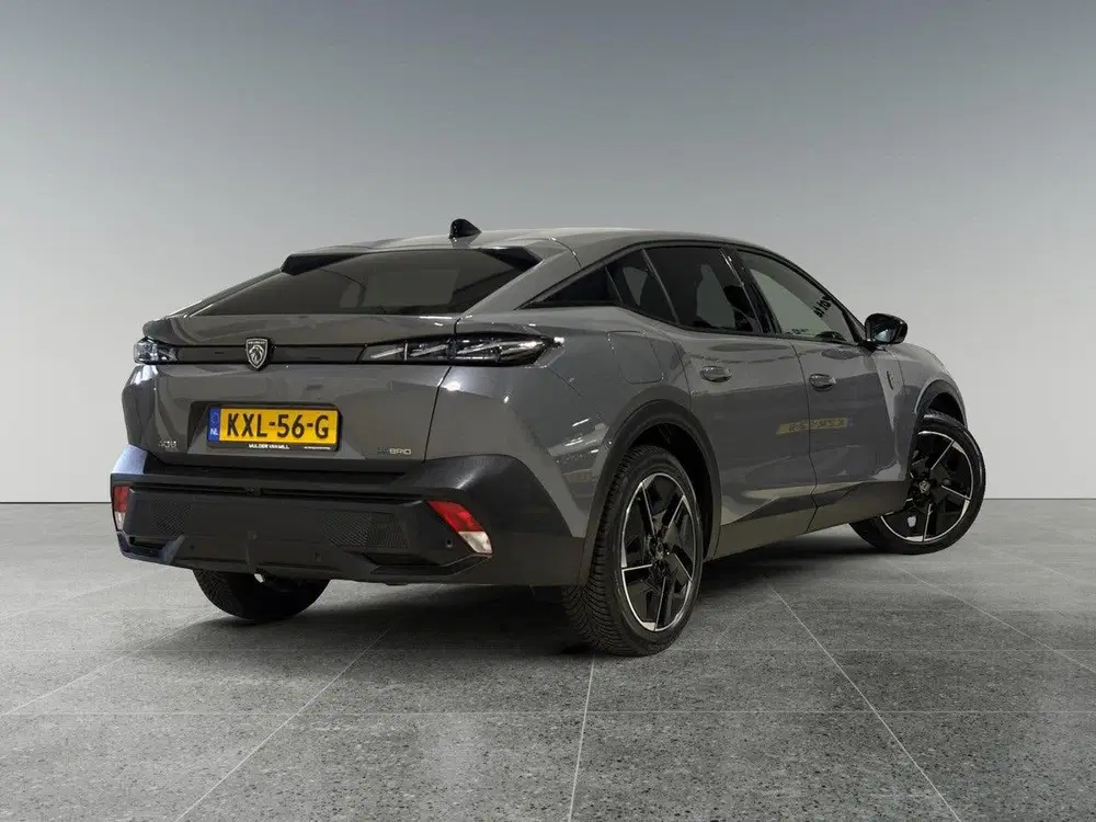 Peugeot 408 GT 1.6 HYbrid PHEV 225pk e-EAT8 uit 2025, foto 5