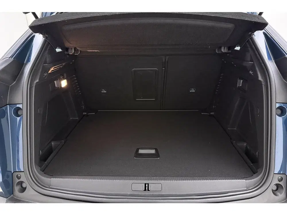 Peugeot 3008 1.2 PureTech Active Pack uit 2021, foto 13