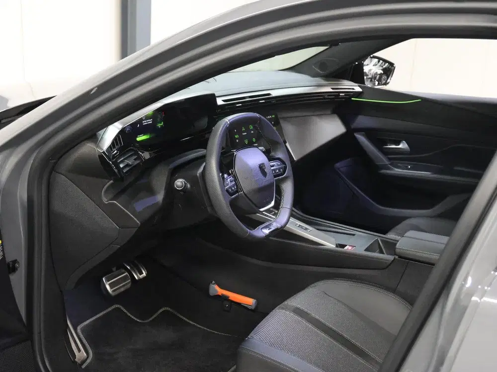Peugeot 408 1.2 Hybrid 145PK e-DCS6 GT uit 2026, foto 10