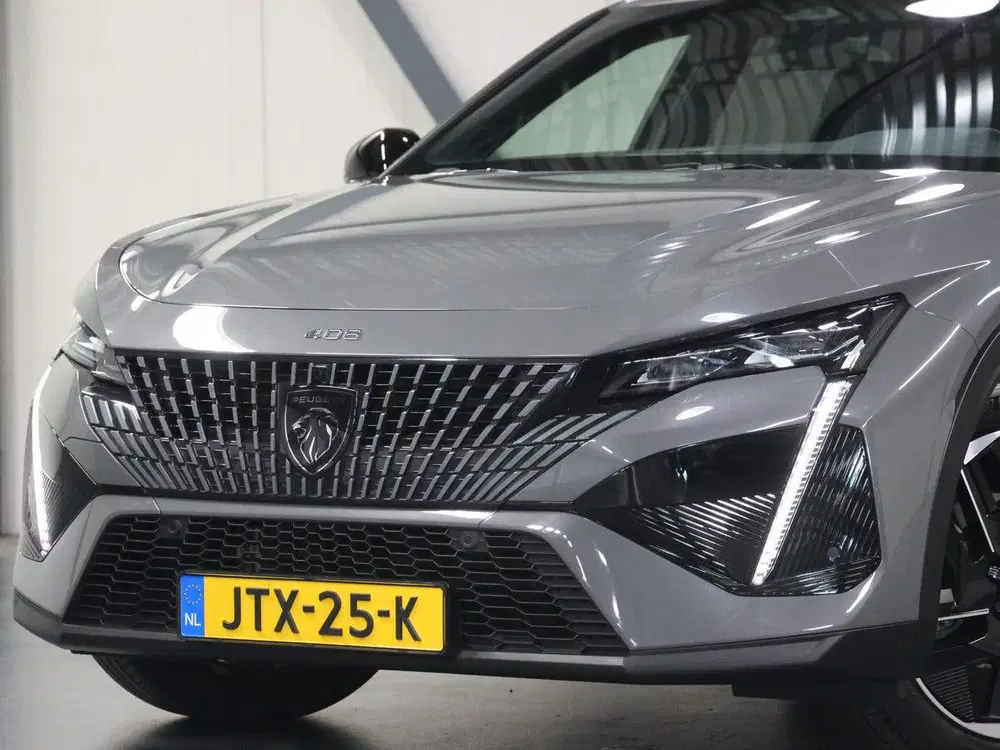 Peugeot 408 1.2 Hybrid 145PK e-DCS6 GT uit 2026, foto 5