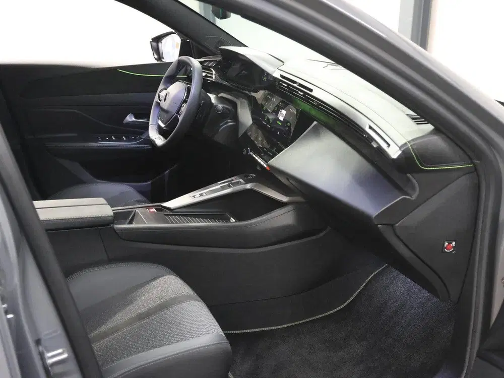 Peugeot 408 1.2 Hybrid 145PK e-DCS6 GT uit 2026, foto 8