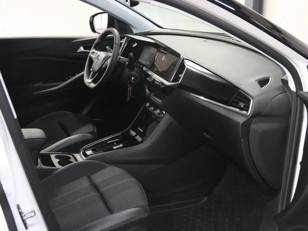 Opel Grandland SUV GS 130 pk Automaat uit 2024, foto 7