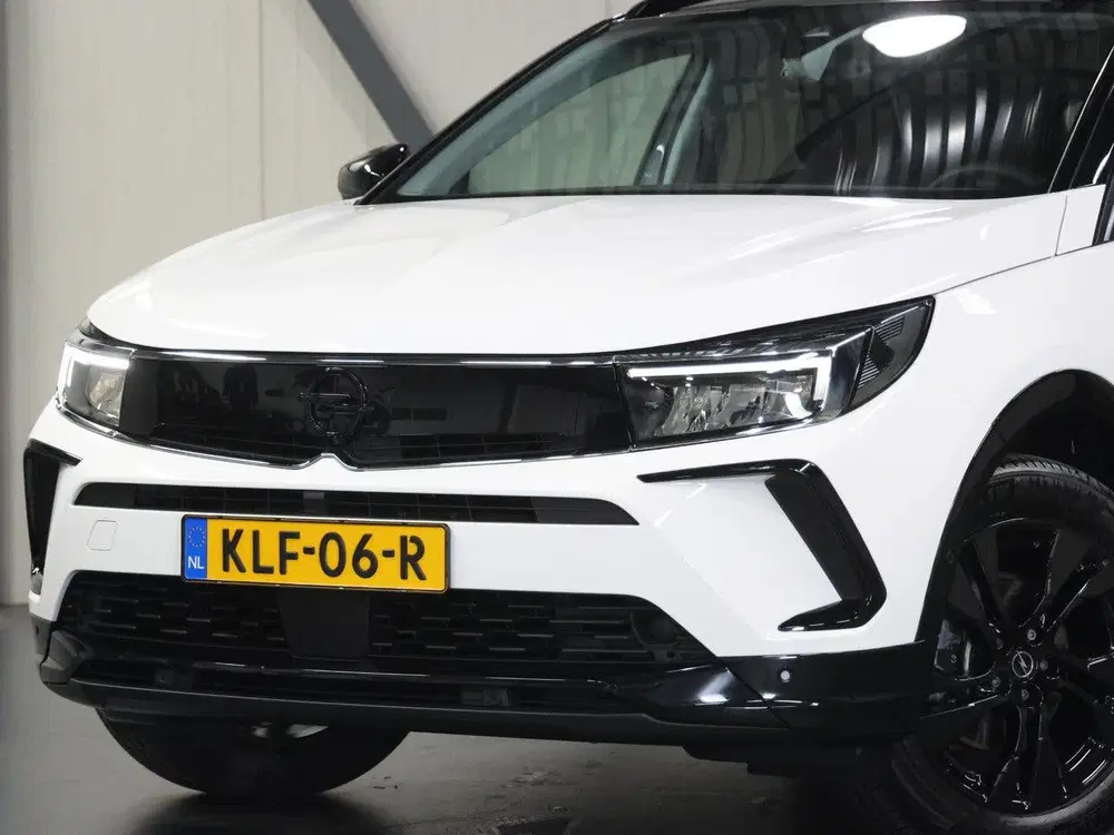 Opel Grandland SUV GS 130 pk Automaat uit 2024, foto 8