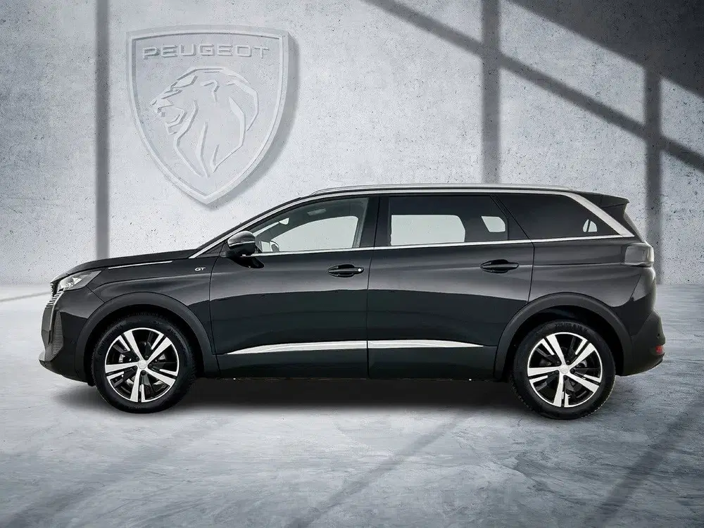 Peugeot 5008 1.2 Hybrid 136 GT uit 2024, foto 2