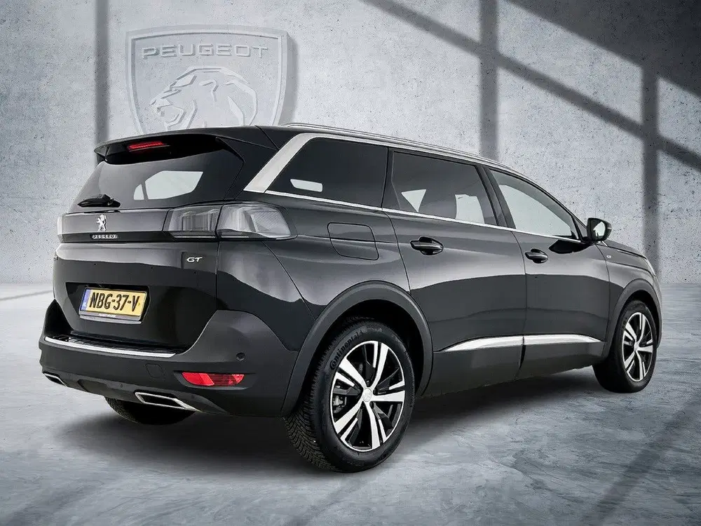 Peugeot 5008 1.2 Hybrid 136 GT uit 2024, foto 4