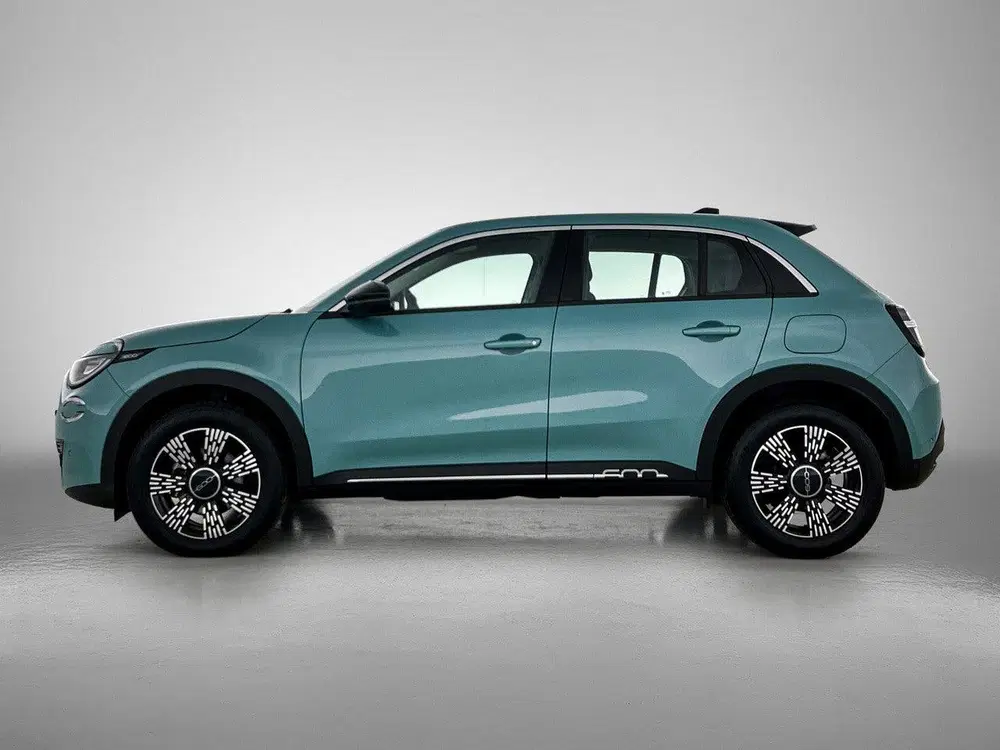 Fiat 600 Urban 110pk Hybrid Automaat uit 2025, foto 2